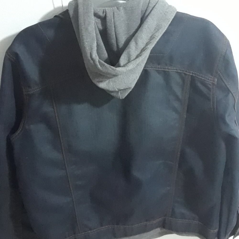 Light jacket - Picture 2 of 2